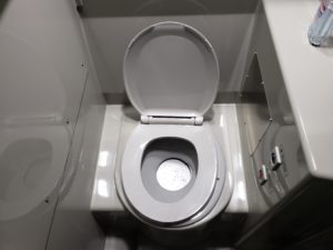 グレイハウンド･バスのトイレ（オマハ～デンバー）