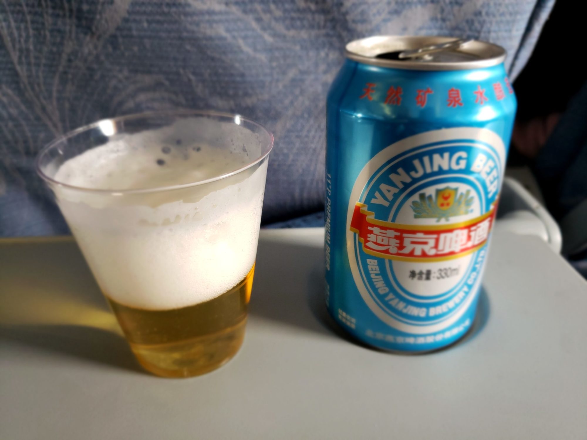 中国国際航空のビール（上海～成田）